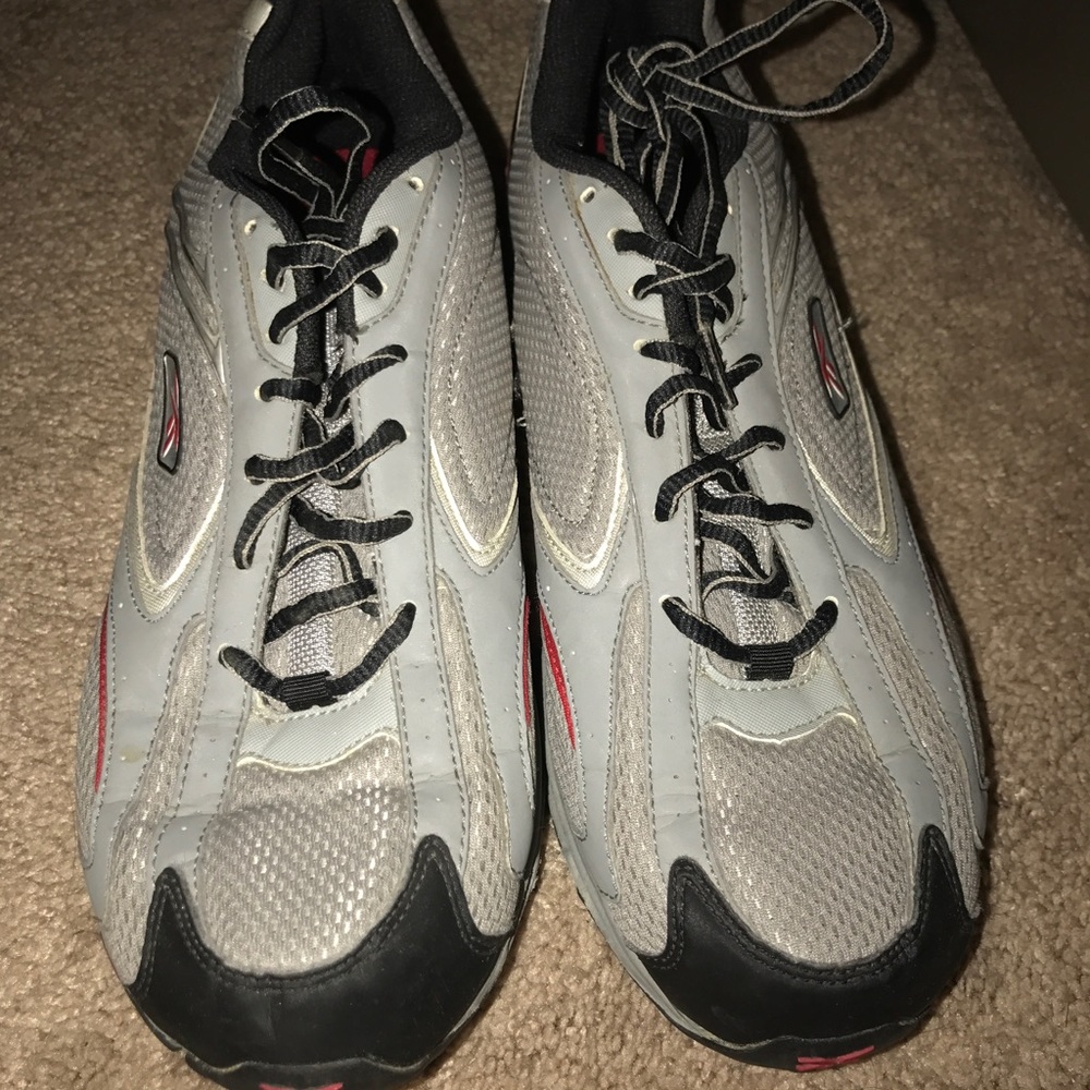 Men's reeboks